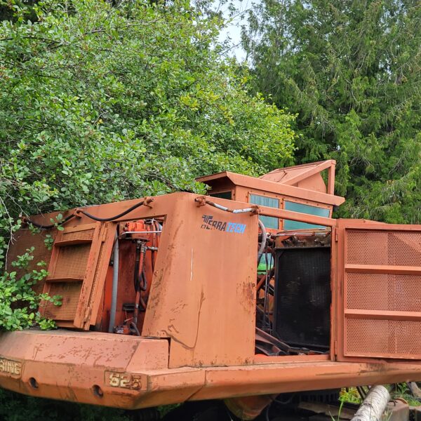 Second image of Tiger Cat 625 Buncher