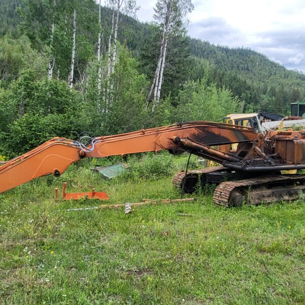 Hitachi 200LC Log Loader